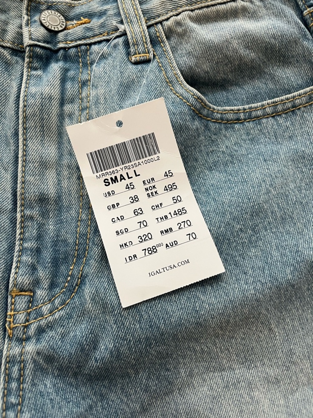 Brandy Melville Light Blue Two-Tone Boyfriend Jeans - Picture 2 of 2